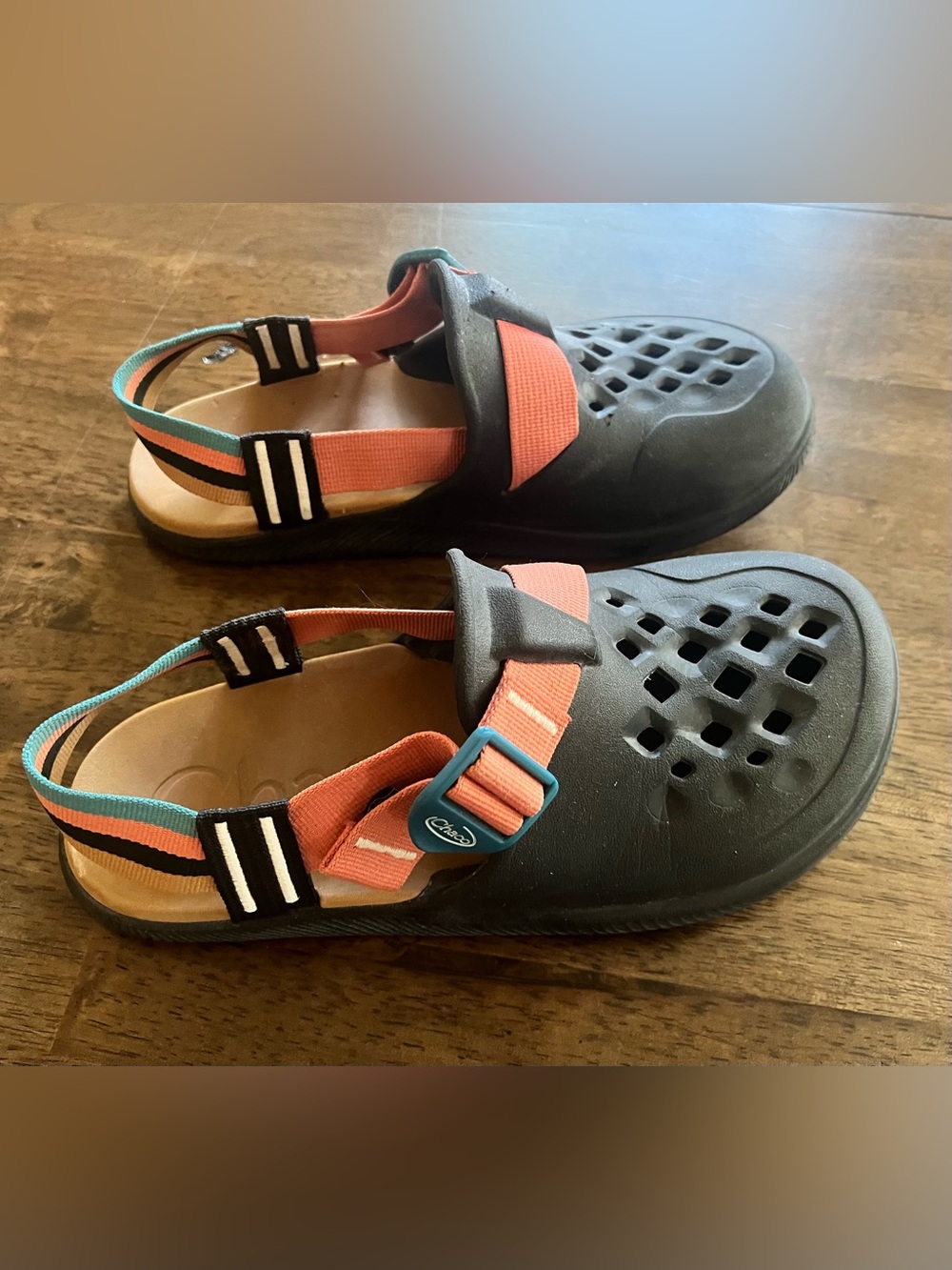Chaco Chillos Women’s Clog Sandals, Size 9 (EUR 40)